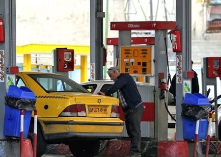 روزانه ١١۵ میلیون لیتر بنزین در کشور مصرف می‌شود/ در تهران و کرج مازوت‌سوزی نداریم