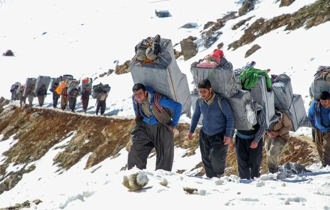 بهرهبرداری از ۲۱۰۹ طرح اشتغالزایی جایگزین کولبری توسط بنیاد برکت ستاد اجرایی فرمان امام(ره)