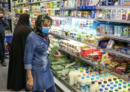 دولت در تنگنای کنترل بازار/ چرا لبنیات گران می شود