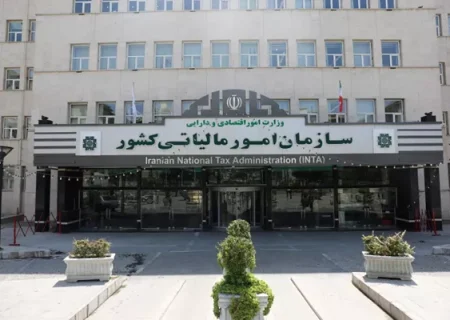 روایت تاب‌آوری نظام مالیاتی در روز‌های نبرد/حماسه پایداری در سنگر اقتصادی