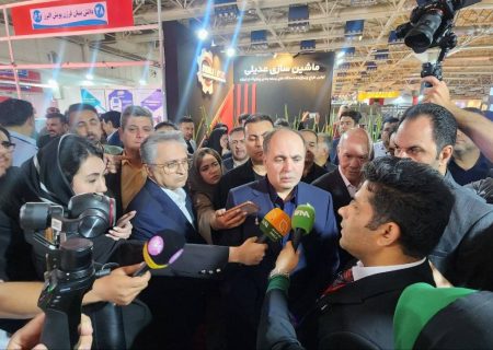 عبور موفق از محاصره دریایی با تأمین کامل کالاهای اساسی / پرداخت ۵۰ هزار میلیارد تومان از مطالبات گندم‌کاران